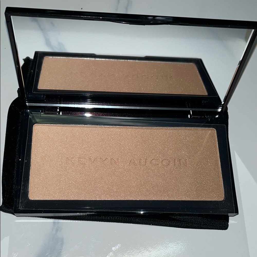 Kevyn Aucoin The Neo-Highlighter Sahara NIB - Picture 3 of 9